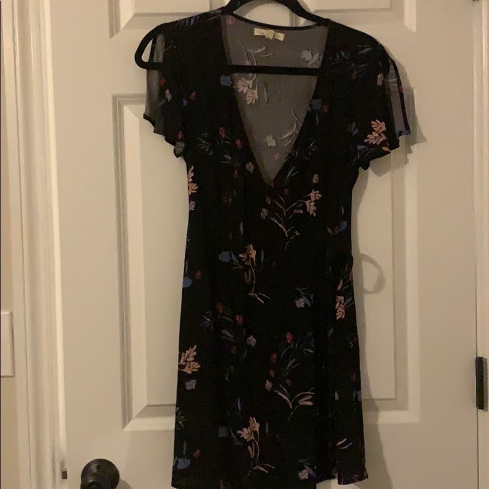 Floral self tie dress